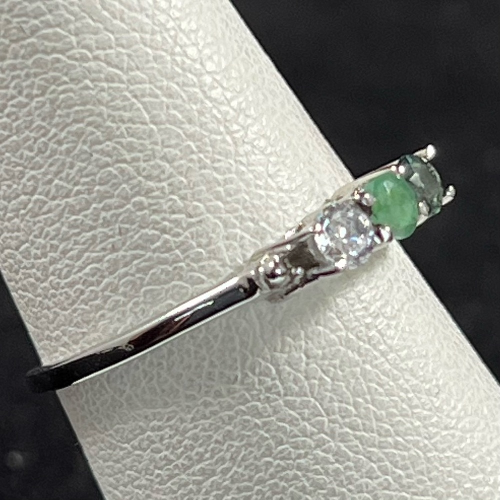 White Topaz • Emerald • Teal Sapphire 3‑Stone Sterling Silver Ring - Picture 2 of 5
